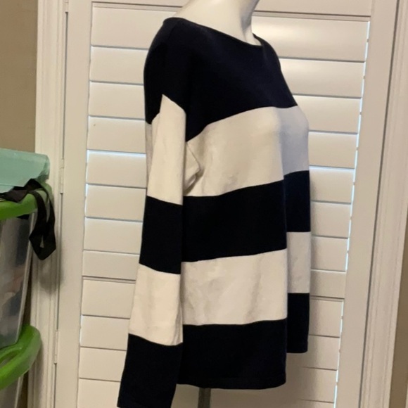 Chaps Navy and White Striped Crew Neck Sweater - Picture 2 of 7